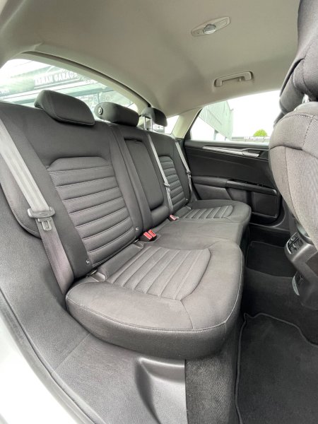 2015 Ford Mondeo - photo 7