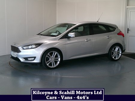 2017 Ford Focus - photo 3