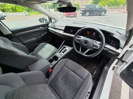 2022 Volkswagen Golf - photo 10