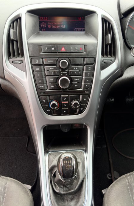 2016 Opel Astra - photo 6