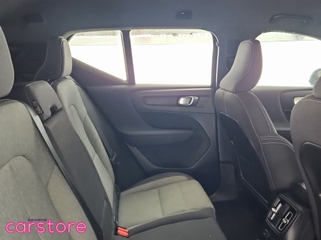 2022 Volvo XC40 - photo 10