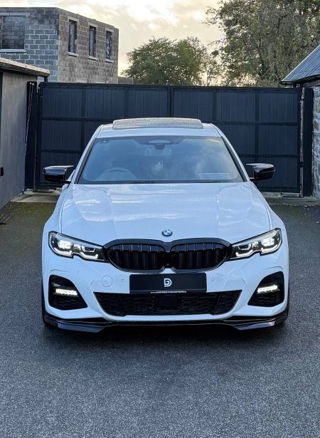 2021 BMW 3-Series - photo 2