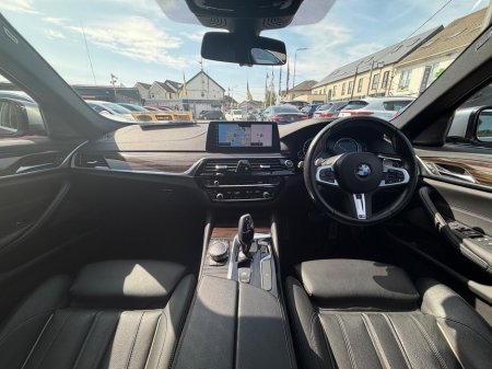 2017 BMW 5-Series - photo 14