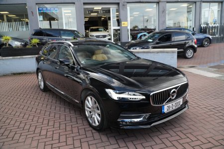 2021 Volvo V90