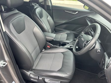2024 Kia Niro - photo 12