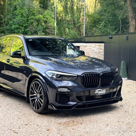 2020 BMW X5 - photo 2