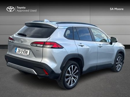2025 Toyota Corolla Cross - photo 2