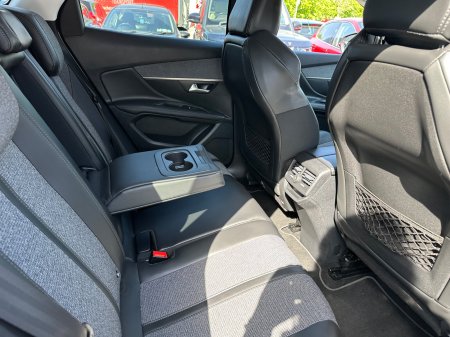 2017 Peugeot 3008 - photo 25