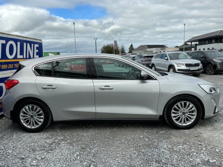 2019 Ford Focus - photo 8