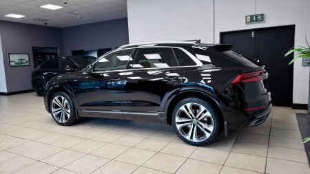 2020 Audi Q8 - photo 4