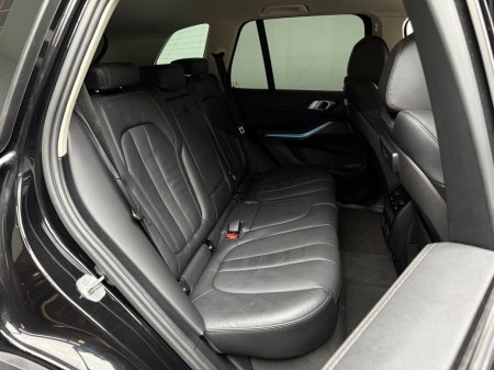 2022 BMW X5 - photo 13