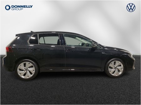 2026 Volkswagen Golf - photo 4
