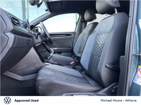 2025 Volkswagen T-Roc - photo 4