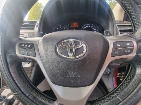 2012 Toyota Avensis - photo 23
