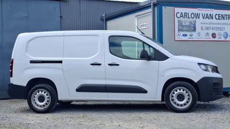 2023 Citroen Berlingo - photo 2