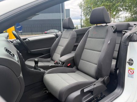 2011 Volkswagen Golf - photo 9