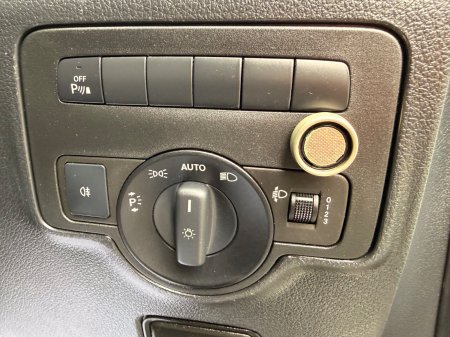 2021 Mercedes-Benz Vito - photo 19