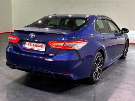 2019 Toyota Camry - photo 3