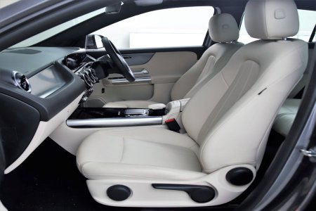 2022 Mercedes-Benz GLA - photo 15