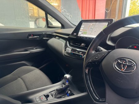 2019 Toyota C-HR - photo 10