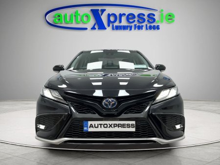 2023 Toyota Camry - photo 5