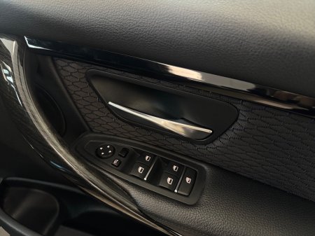 2015 BMW 3-Series - photo 12