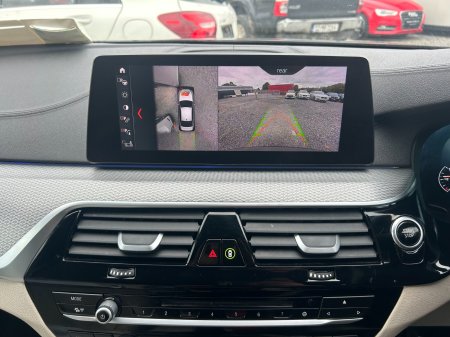 2019 BMW 5-Series - photo 14
