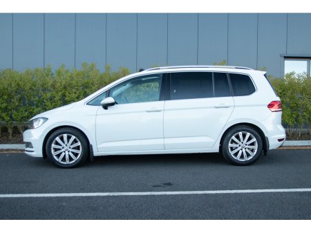 2016 Volkswagen Touran - photo 2