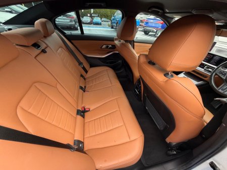 2021 BMW 3-Series - photo 42