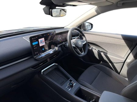 2026 Volkswagen T-Roc - photo 2