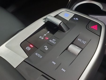 2026 BMW iX1 - photo 10
