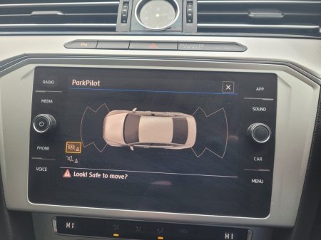 2018 Volkswagen Passat - photo 10