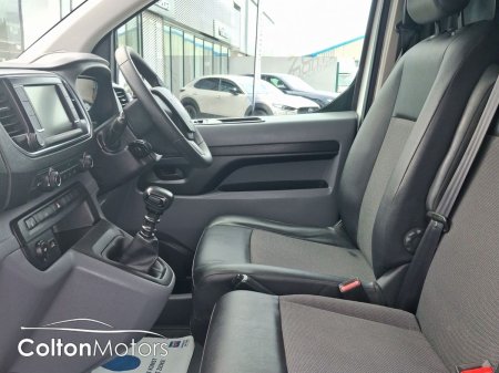 2020 Vauxhall Vivaro - photo 10