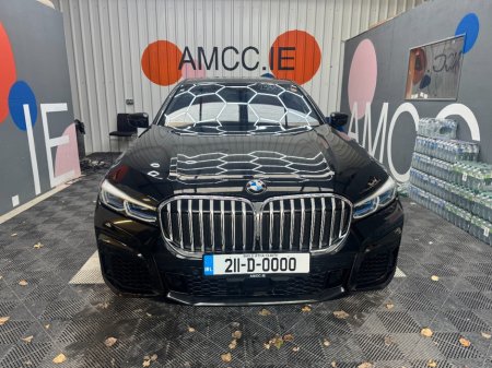 2021 BMW 7-Series - photo 2