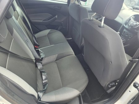 2011 Ford Focus - photo 7