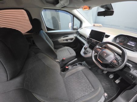2019 Peugeot Rifter - photo 14