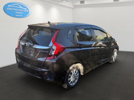 2017 Honda Fit - photo 2