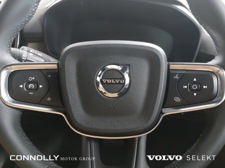 2022 Volvo XC40 - photo 19