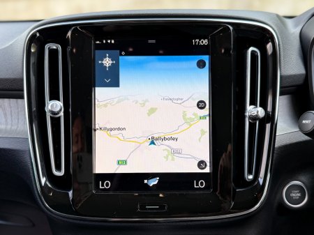 2022 Volvo XC40 - photo 17