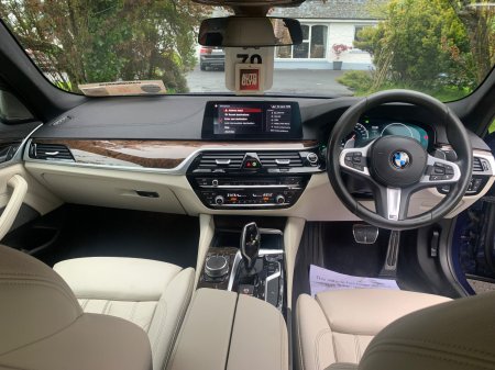 2019 BMW 5-Series - photo 24