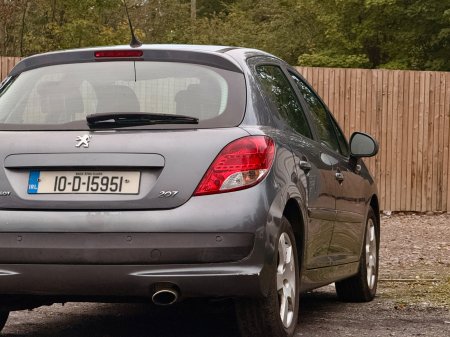 2010 Peugeot 207 - photo 16