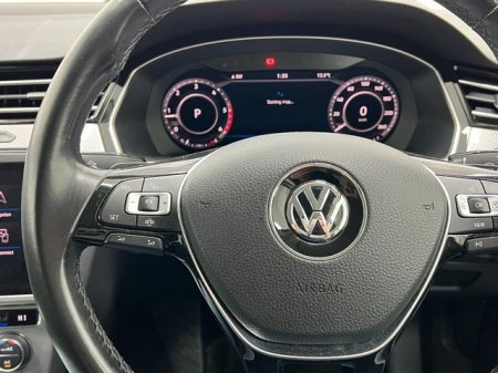 2020 Volkswagen Passat - photo 31