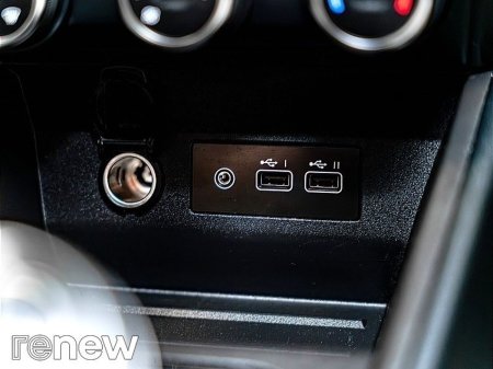 2025 Renault Clio - photo 18