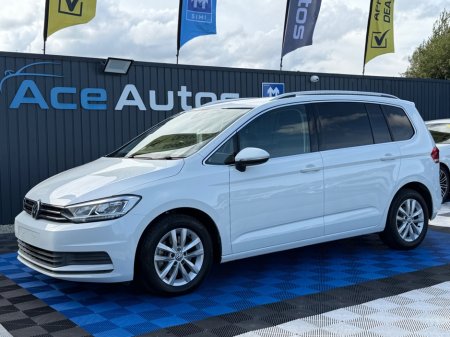 2019 Volkswagen Touran - photo 3