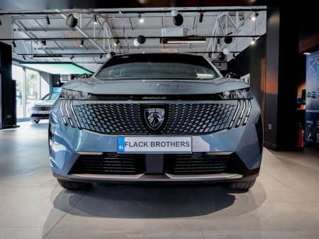 2025 Peugeot 3008 - photo 2