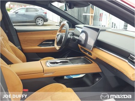 2027 Mazda 6e - photo 8