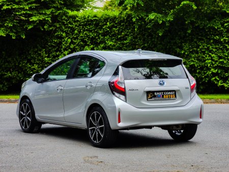 2020 Toyota Aqua - photo 10