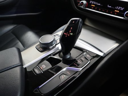 2019 BMW 5-Series - photo 24