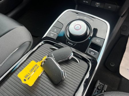2022 Kia Niro - photo 11