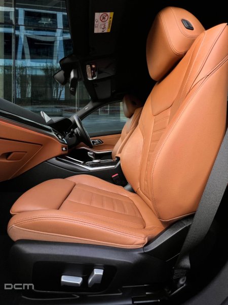 2022 BMW 3-Series - photo 17